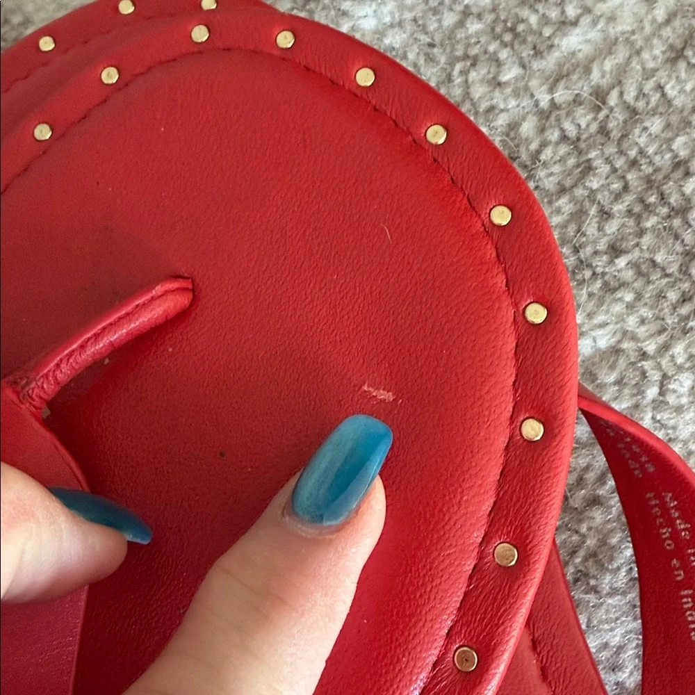 ⭐️NWOT Free People Sona Leather Thong Sandals⭐️